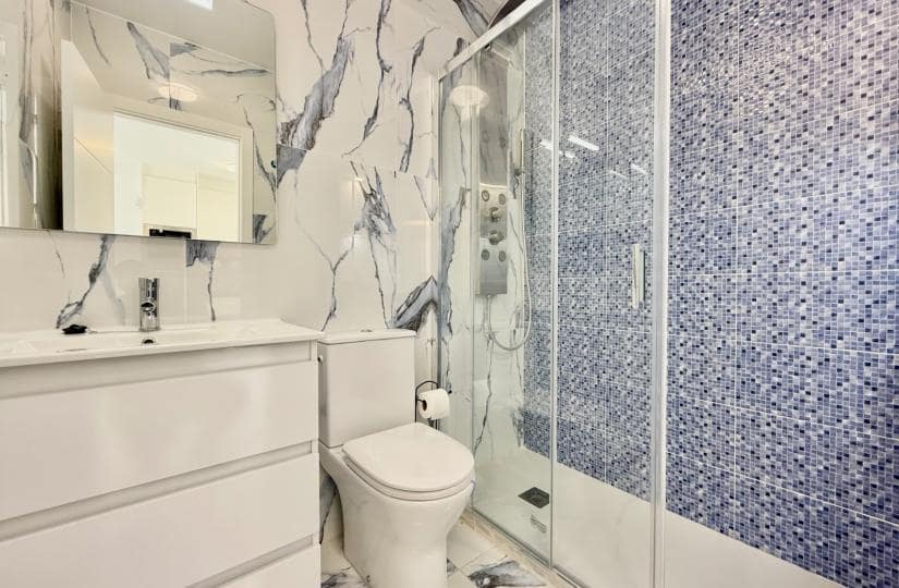 Pareado de 2 habitaciones en El Chaparral en venta con piscina garaje - 177.000 € (Ref: 9438977)