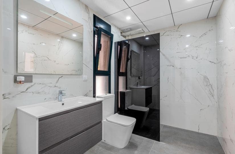 4 bedroom Villa for sale in Dehesa de Campoamor with pool garage - € 985,000 (Ref: 9441322)