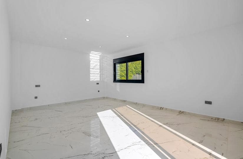 4 bedroom Villa for sale in Dehesa de Campoamor with pool garage - € 985,000 (Ref: 9441322)