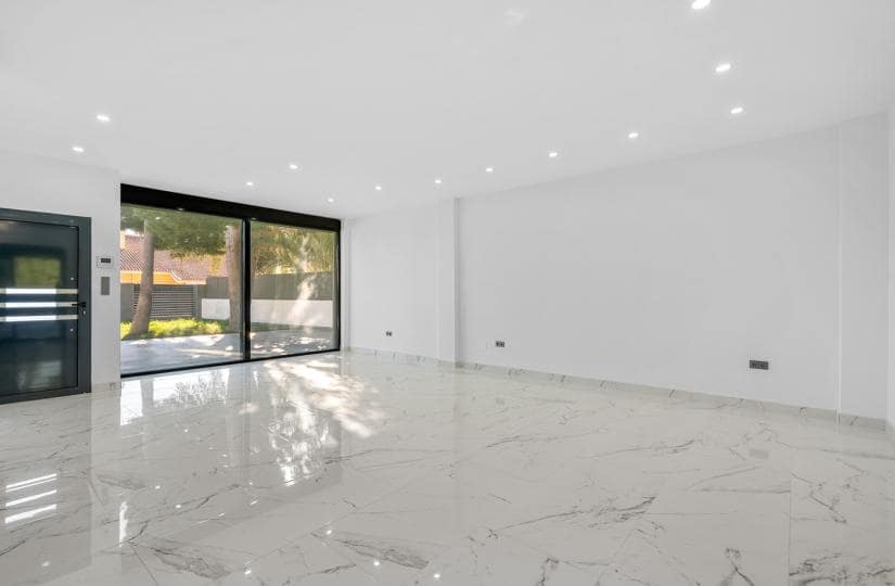 4 bedroom Villa for sale in Dehesa de Campoamor with pool garage - € 985,000 (Ref: 9441322)