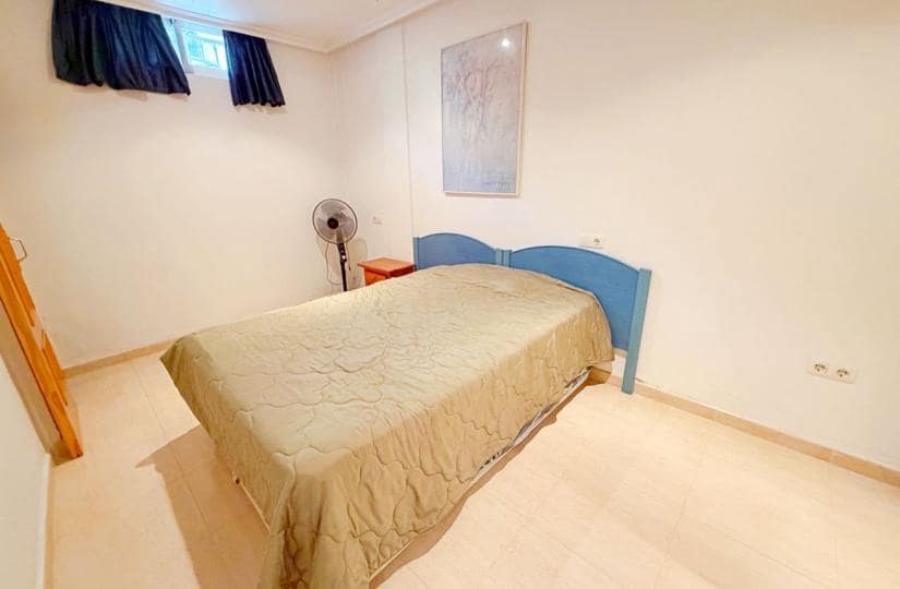 3 chambre Villa/Maison Semi-Mitoyenne à vendre à La Marquesa avec piscine garage - 257 500 € (Ref: 9442851)