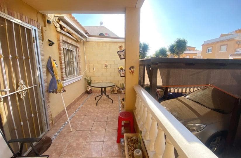 2 bedroom Bungalow for sale in Dona Pepa with pool garage - € 139,000 (Ref: 9448521)