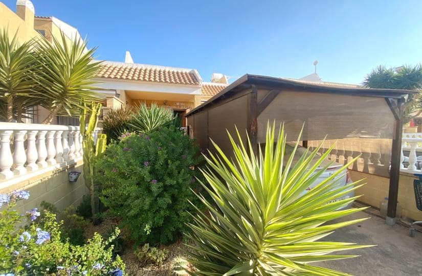 2 bedroom Bungalow for sale in Dona Pepa with pool garage - € 139,000 (Ref: 9448521)