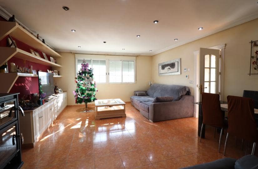 3 bedroom Villa for sale in El Saladar with pool garage - € 315,000 (Ref: 9455005)