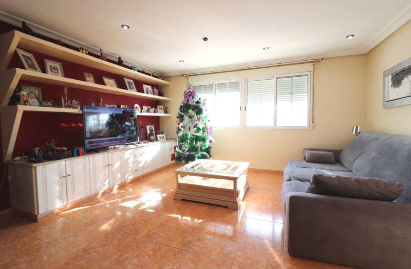 3 bedroom Villa for sale in El Saladar with pool garage - € 315,000 (Ref: 9455005)