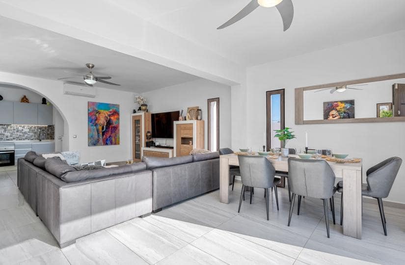 5 soveværelse Villa til salg i Ciudad Quesada med swimmingpool garage - € 498.000 (Ref: 9460780)