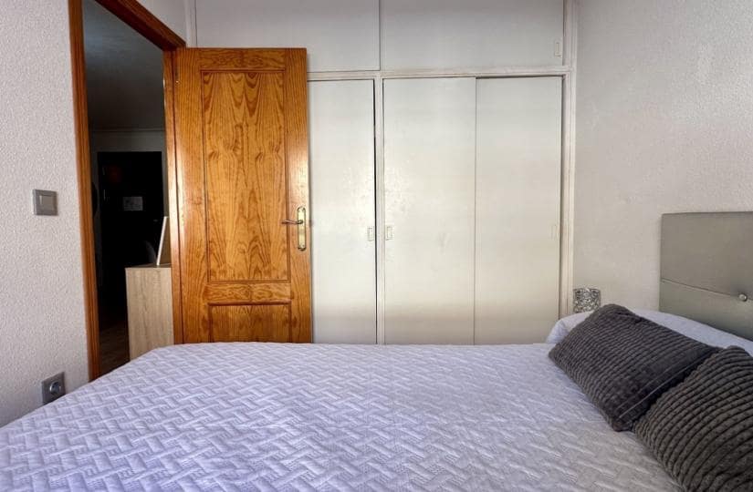 2 sovrum Lägenhet till salu i Torrevieja - 159 000 € (Ref: 9465111)