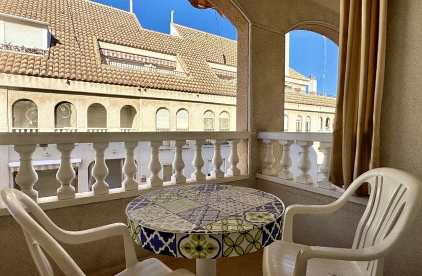 2 sovrum Lägenhet till salu i Torrevieja - 159 000 € (Ref: 9465111)