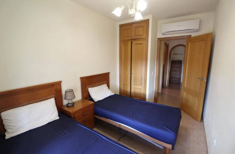 2 soveværelse Lejlighed til salg i Guardamar del Segura med swimmingpool - € 189.000 (Ref: 9467922)