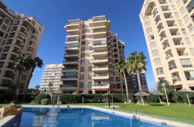 2 soveværelse Lejlighed til salg i Puerto Deportivo, Guardamar del Segura med swimmingpool - € 189.000 (Ref: 9467922)