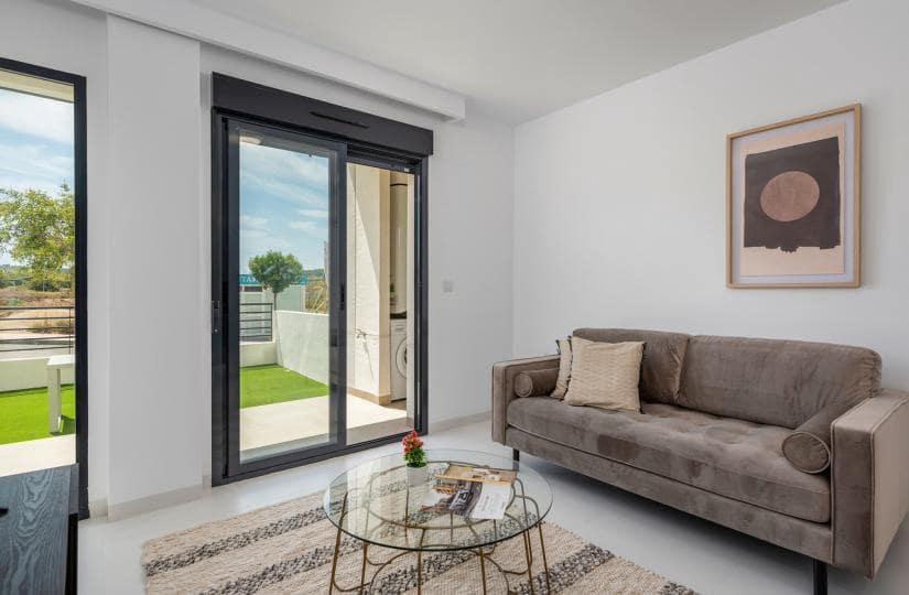 1 bedroom Apartment for sale in San Miguel de Salinas with pool - € 140,000 (Ref: 9467923)