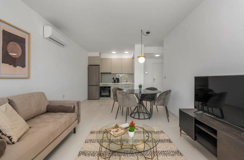 1 bedroom Apartment for sale in San Miguel de Salinas with pool - € 140,000 (Ref: 9467923)