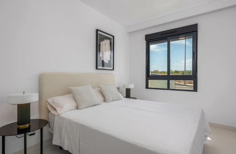 1 bedroom Apartment for sale in San Miguel de Salinas with pool - € 140,000 (Ref: 9467923)