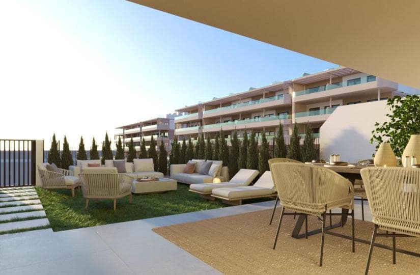 3 bedroom Apartment for sale in Torrevieja with pool - € 375,000 (Ref: 9467931)