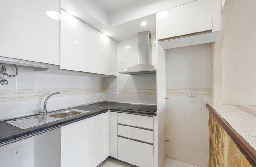 3 soverom Bungalow til salgs i Torrevieja med svømmebasseng - € 149 000 (Ref: 9471667)