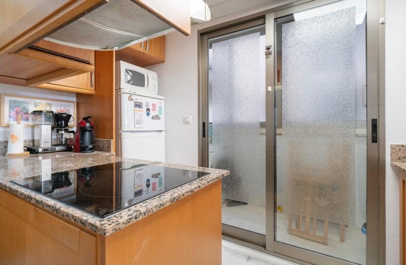 2 soveværelse Lejlighed til salg i Torrevieja med swimmingpool garage - € 185.000 (Ref: 9483636)