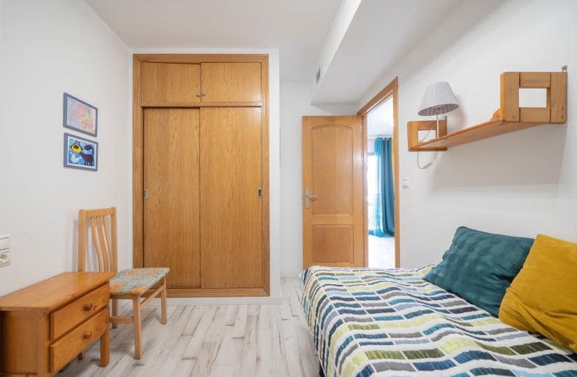 2 soveværelse Lejlighed til salg i Torrevieja med swimmingpool garage - € 185.000 (Ref: 9483636)