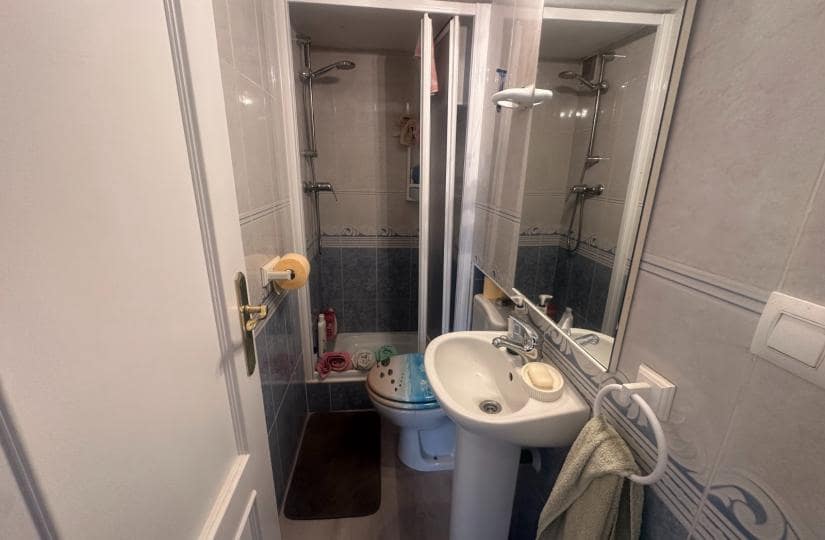 3 bedroom Semi-detached Villa for sale in Vistabella with pool - € 180,000 (Ref: 9483638)