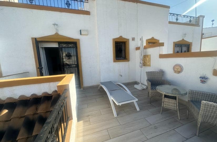 3 bedroom Semi-detached Villa for sale in Vistabella with pool - € 180,000 (Ref: 9483638)