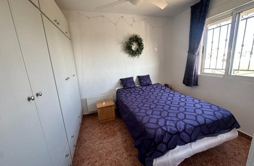 2 bedroom Apartment for sale in Vistabella with pool - € 130,000 (Ref: 9483639)