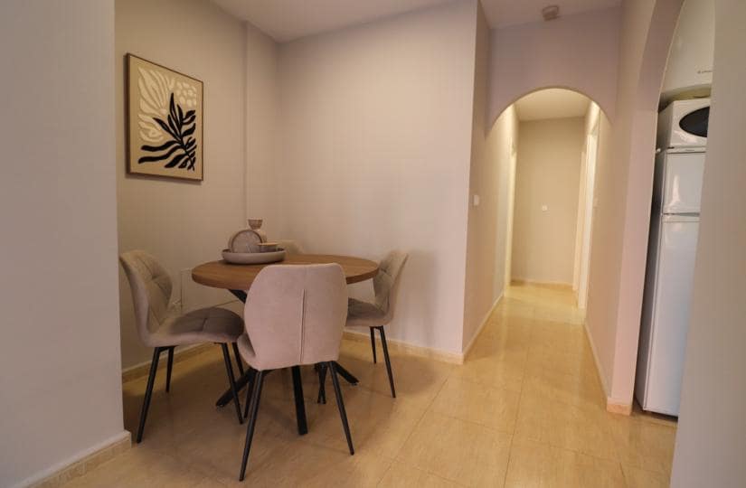 Apartamento de 2 habitaciones en Formentera del Segura en alquiler con piscina garaje - 895 € (Ref: 9483640)