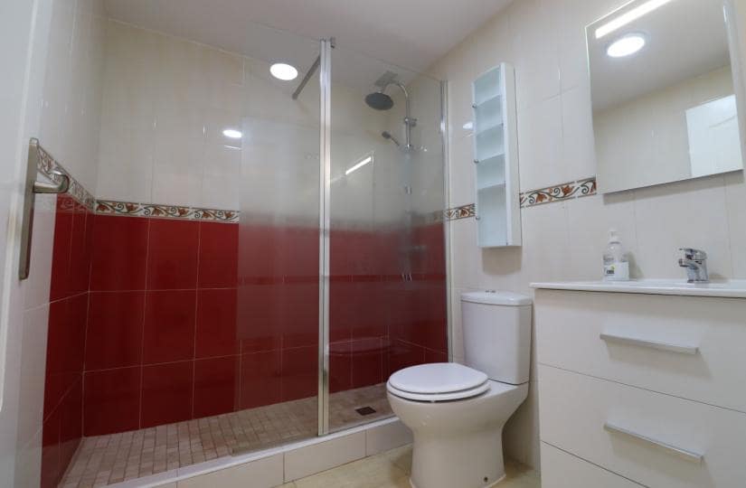 Apartamento de 2 habitaciones en Formentera del Segura en alquiler con piscina garaje - 895 € (Ref: 9483640)