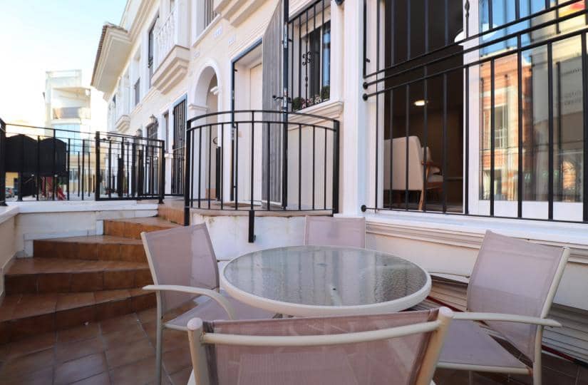 Apartamento de 2 habitaciones en Formentera del Segura en alquiler con piscina garaje - 895 € (Ref: 9483640)