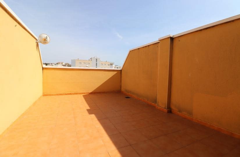 2 makuuhuone Omakotitalo vuokrattavana paikassa Benijofar mukana uima-altaan 
autotalli - 700 € (Ref: 9483641)