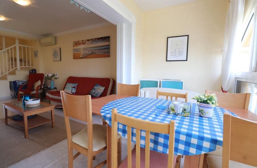 2 makuuhuone Omakotitalo vuokrattavana paikassa Benijofar mukana uima-altaan 
autotalli - 700 € (Ref: 9483641)