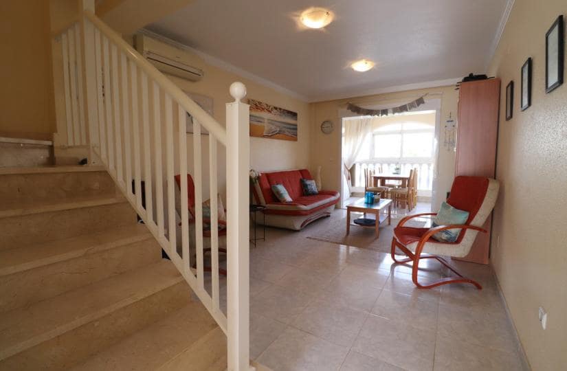 2 makuuhuone Omakotitalo vuokrattavana paikassa Benijofar mukana uima-altaan 
autotalli - 700 € (Ref: 9483641)