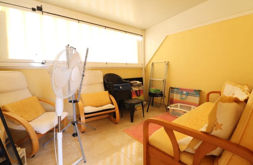 2 makuuhuone Omakotitalo vuokrattavana paikassa Benijofar mukana uima-altaan 
autotalli - 700 € (Ref: 9483641)