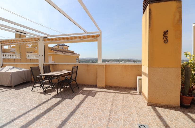 2 makuuhuone Omakotitalo vuokrattavana paikassa Benijofar mukana uima-altaan 
autotalli - 700 € (Ref: 9483641)