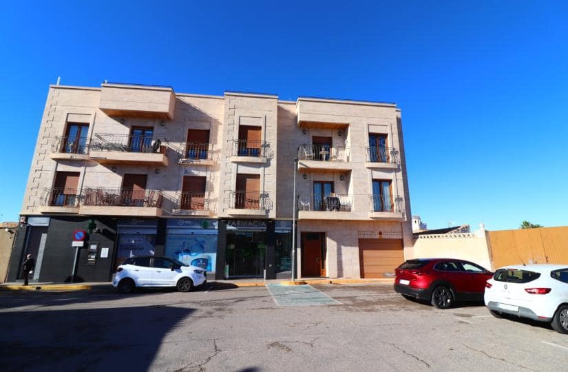 2 bedroom Apartment for sale in Benijofar with pool garage - € 139,950 (Ref: 9497081)