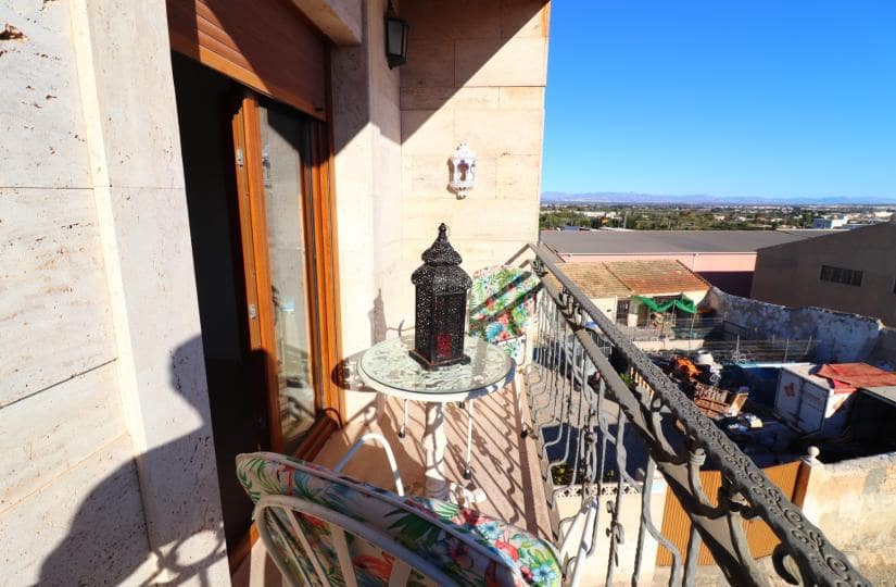 2 bedroom Apartment for sale in Benijofar with pool garage - € 139,950 (Ref: 9497081)