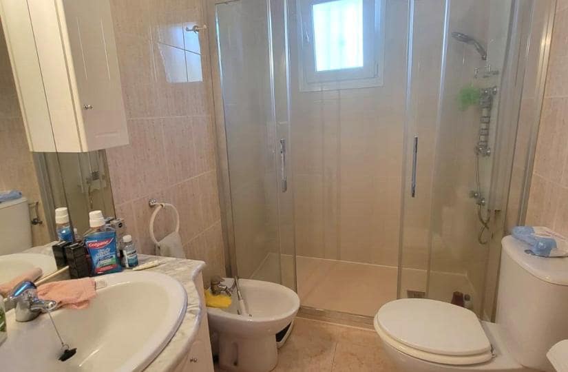 3 soverom Kjedet enebolig til salgs i Los Montesinos med svømmebasseng garasje - € 215 000 (Ref: 9498950)