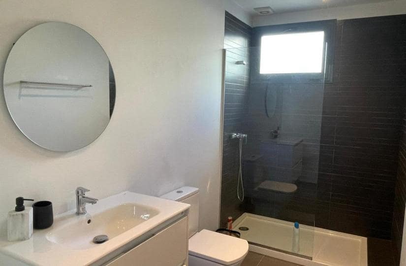 3 soverom Kjedet enebolig til salgs i Orihuela Costa med svømmebasseng garasje - € 329 995 (Ref: 9498951)