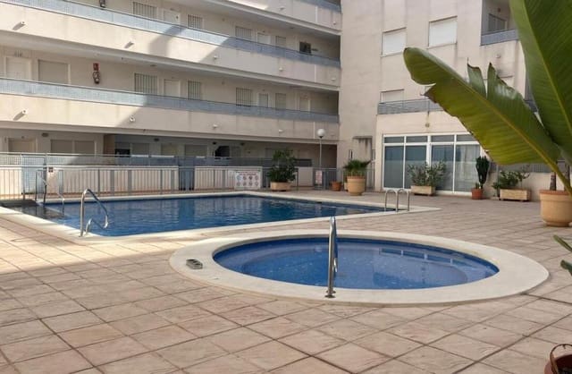 2 bedroom Apartment for sale in Almoradí with pool - € 119,995 (Ref: 9499502)
