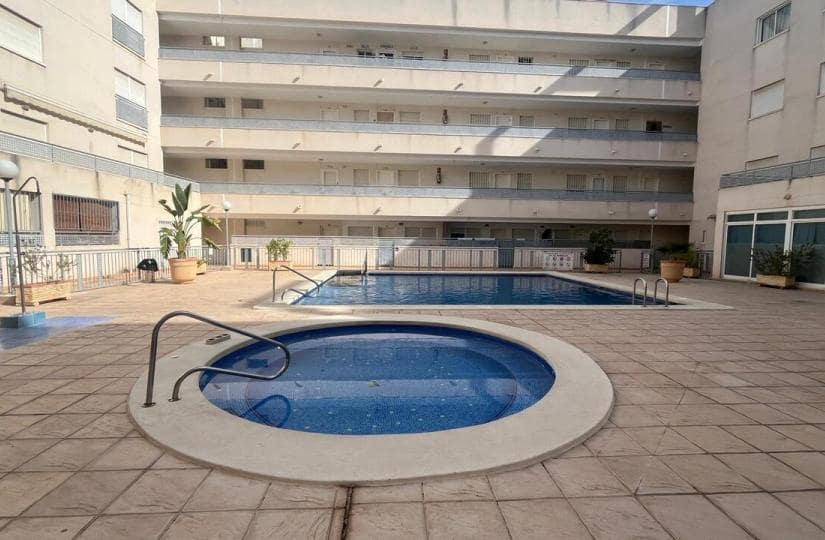 2 bedroom Apartment for sale in Almoradi with pool - € 119,995 (Ref: 9499502)