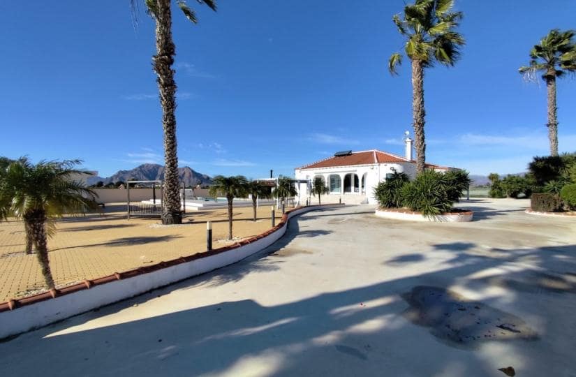 3 soverom Finca/Herregård til salgs i Mudamiento med svømmebasseng garasje - € 660 000 (Ref: 9499503)