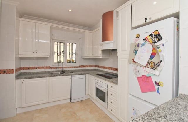 2 soveværelse Byhus til salg i Los Dolses, Orihuela med swimmingpool - € 229.995 (Ref: 9499516)