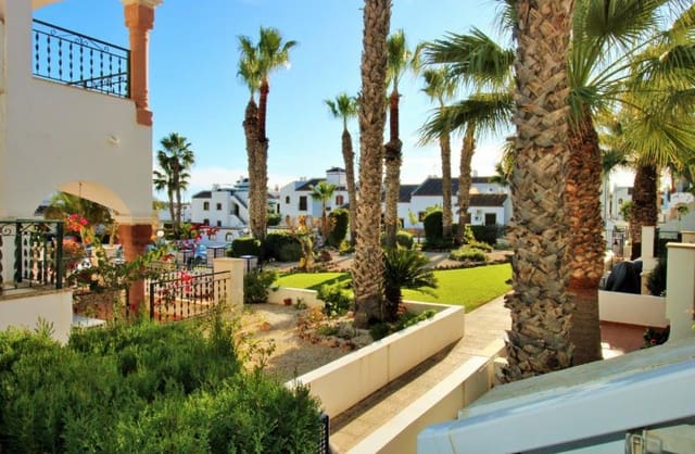 Casa de 2 habitaciones en Los Almendros (Orihuela Costa), Orihuela en venta con piscina garaje - 225.000 € (Ref: 9499519)