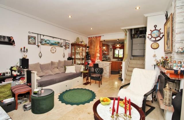 Casa de 2 habitaciones en Los Almendros (Orihuela Costa), Orihuela en venta con piscina garaje - 225.000 € (Ref: 9499519)