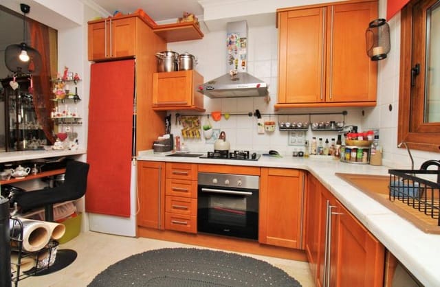 Casa de 2 habitaciones en Los Almendros (Orihuela Costa), Orihuela en venta con piscina garaje - 225.000 € (Ref: 9499519)