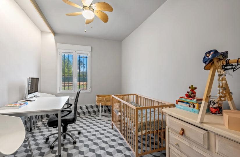 3 soveværelse Finca/Landehus til salg i Elche / Elx med swimmingpool garage - € 399.000 (Ref: 9499540)