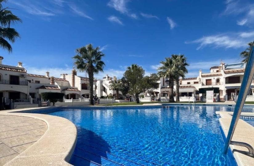 2 sypialnia Apartament na sprzedaż w Playa Flamenca z basenem garażem - 189 900 € (Ref: 9499541)