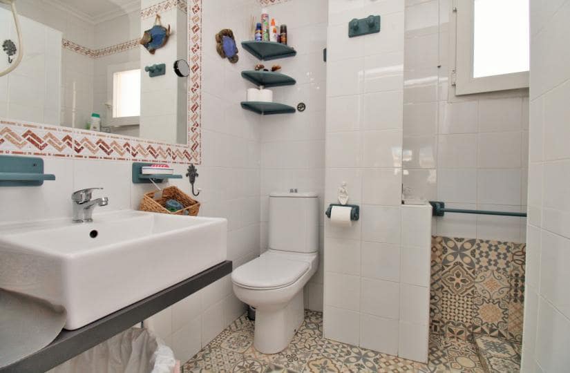 3 bedroom Apartment for sale in Playa Flamenca with pool - € 269,000 (Ref: 9499559)