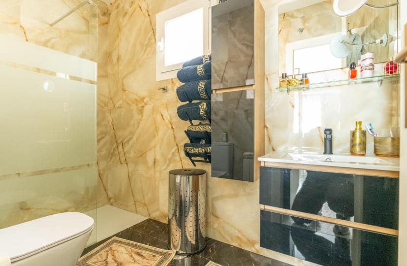 3 soverom Hus til salgs i Los Balcones med svømmebasseng garasje - € 360 000 (Ref: 9499561)