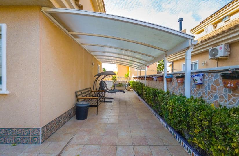 3 soverom Hus til salgs i Los Balcones med svømmebasseng garasje - € 360 000 (Ref: 9499561)