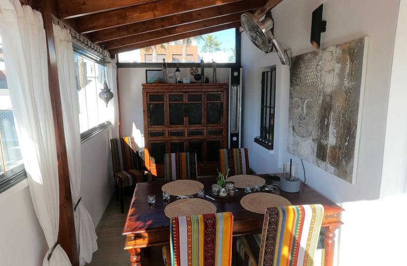 3 soverom Kjedet enebolig til salgs i Algorfa med svømmebasseng garasje - € 298 000 (Ref: 9499563)