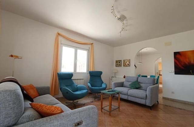 3 slaapkamer Finca/Landhuis te koop in Albatera met zwembad garage - € 330.000 (Ref: 9499564)